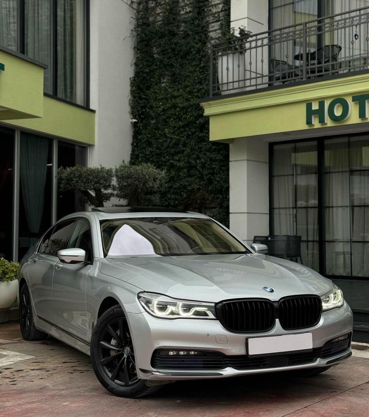 BMW 7 Series 2016