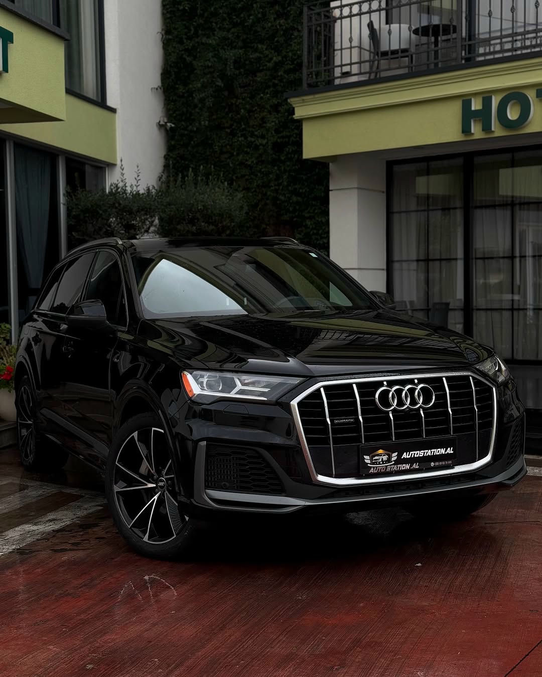 Audi Q7 2021