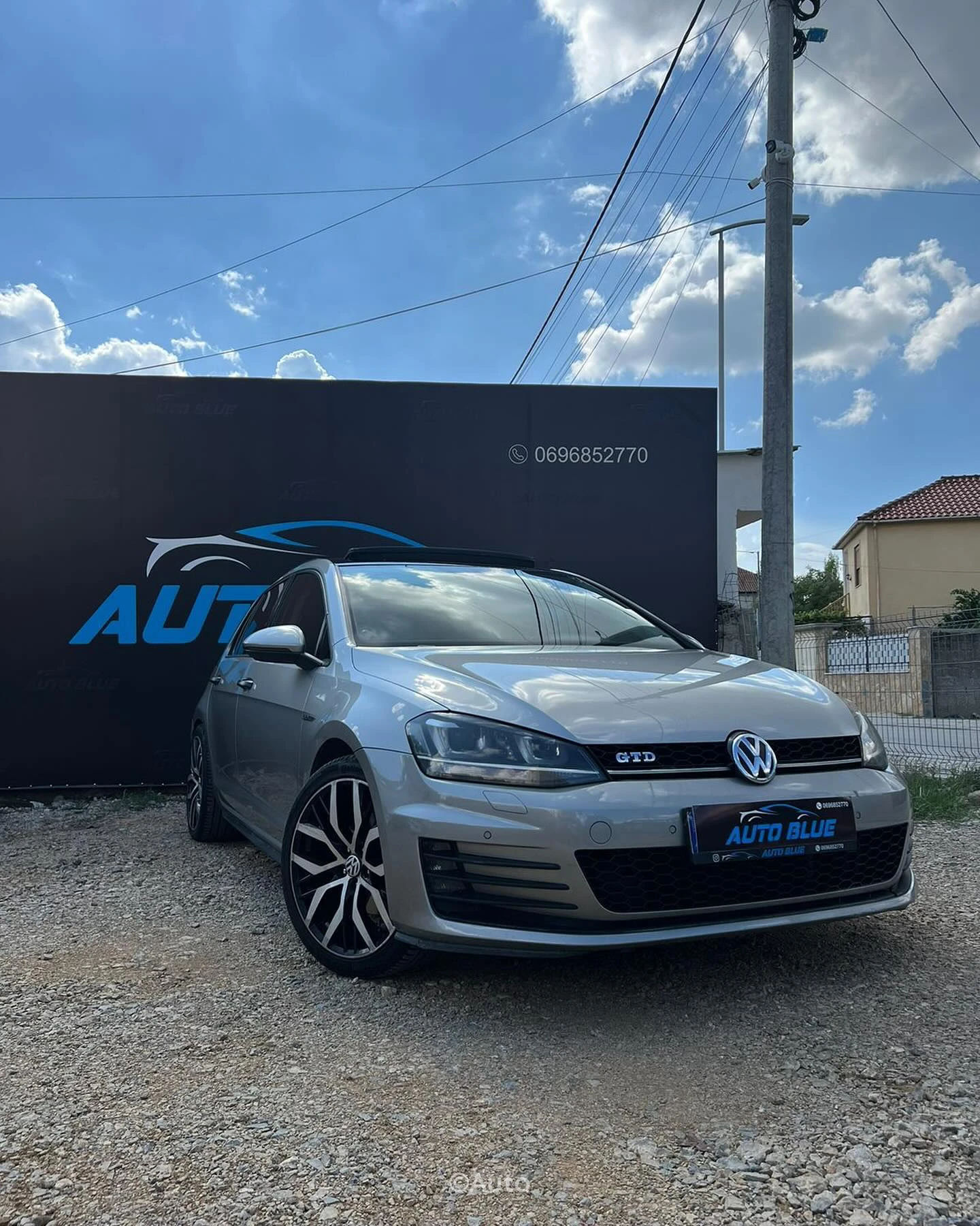 Volkswagen Touran 2011