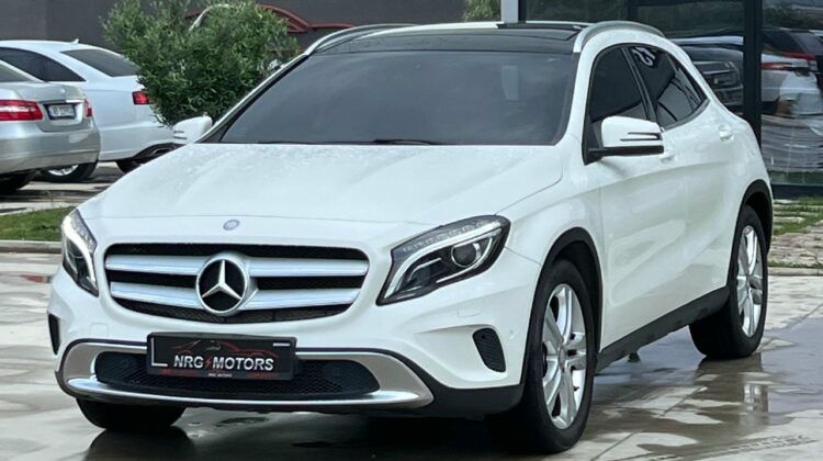 Mercedes-Benz GLA 2015