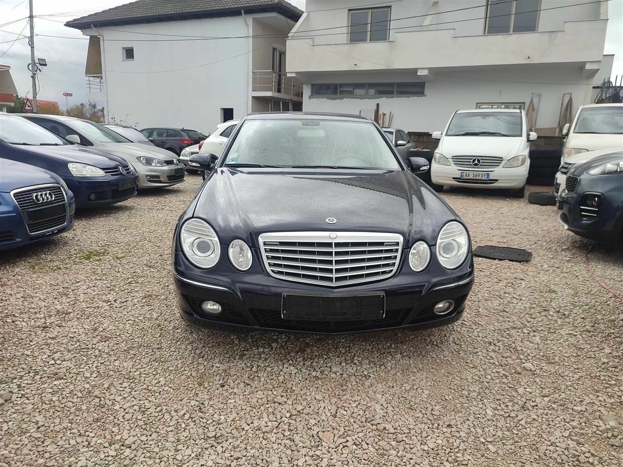 Mercedes-Benz E-Class 2009
