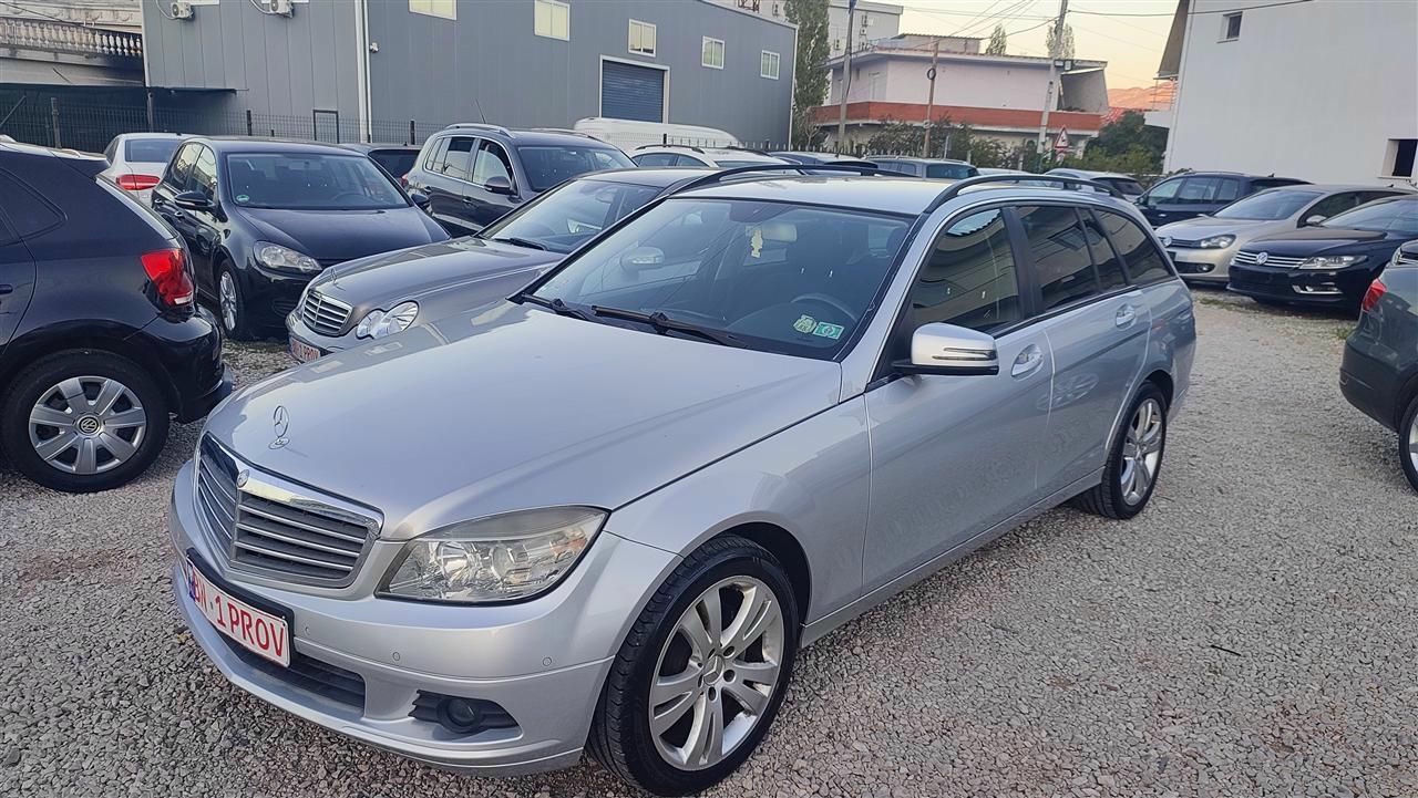 Mercedes-Benz C-Class 2009