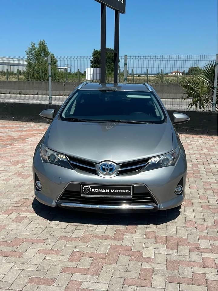 Toyota Auris 2014