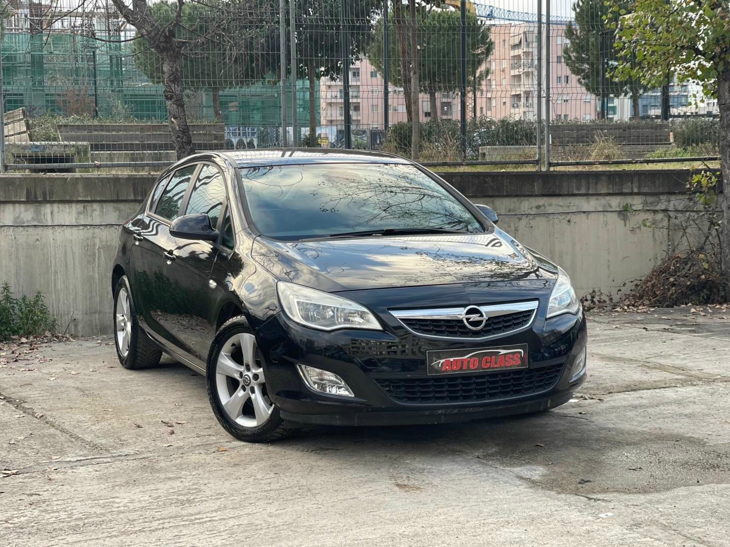 Opel Astra 2010