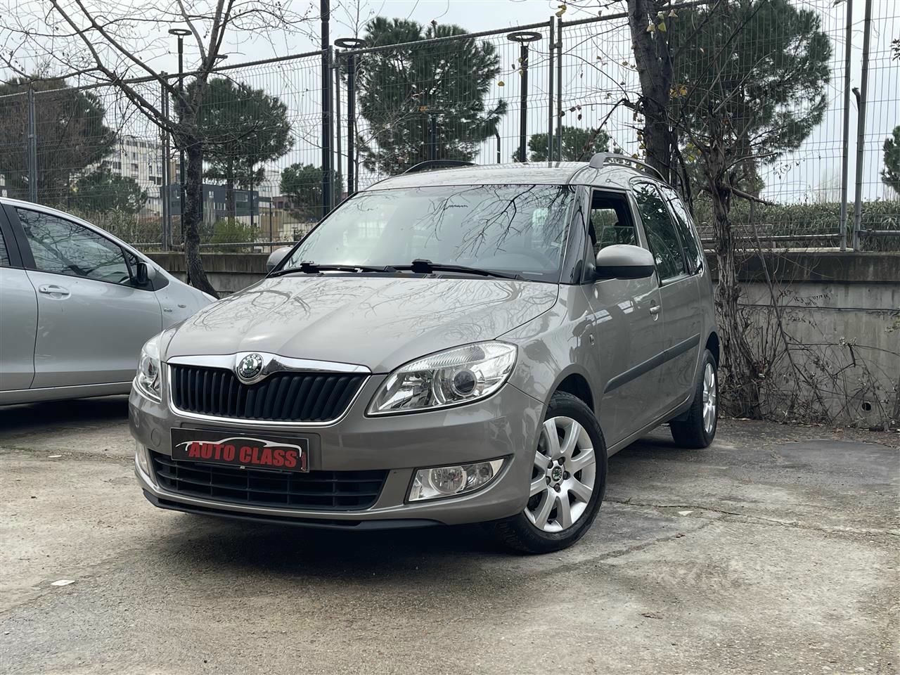 Skoda Roomster 2011