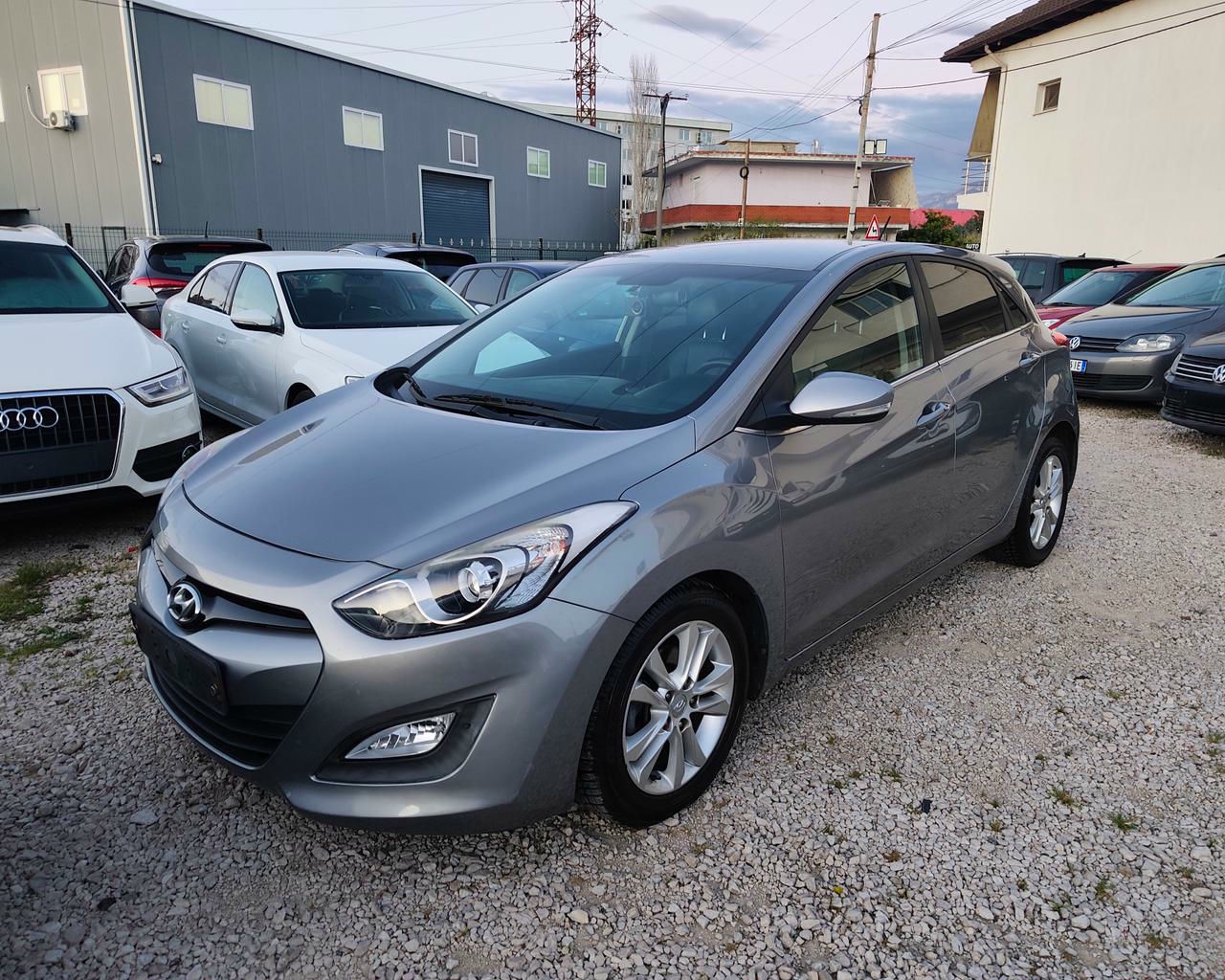 Hyundai i30 2014
