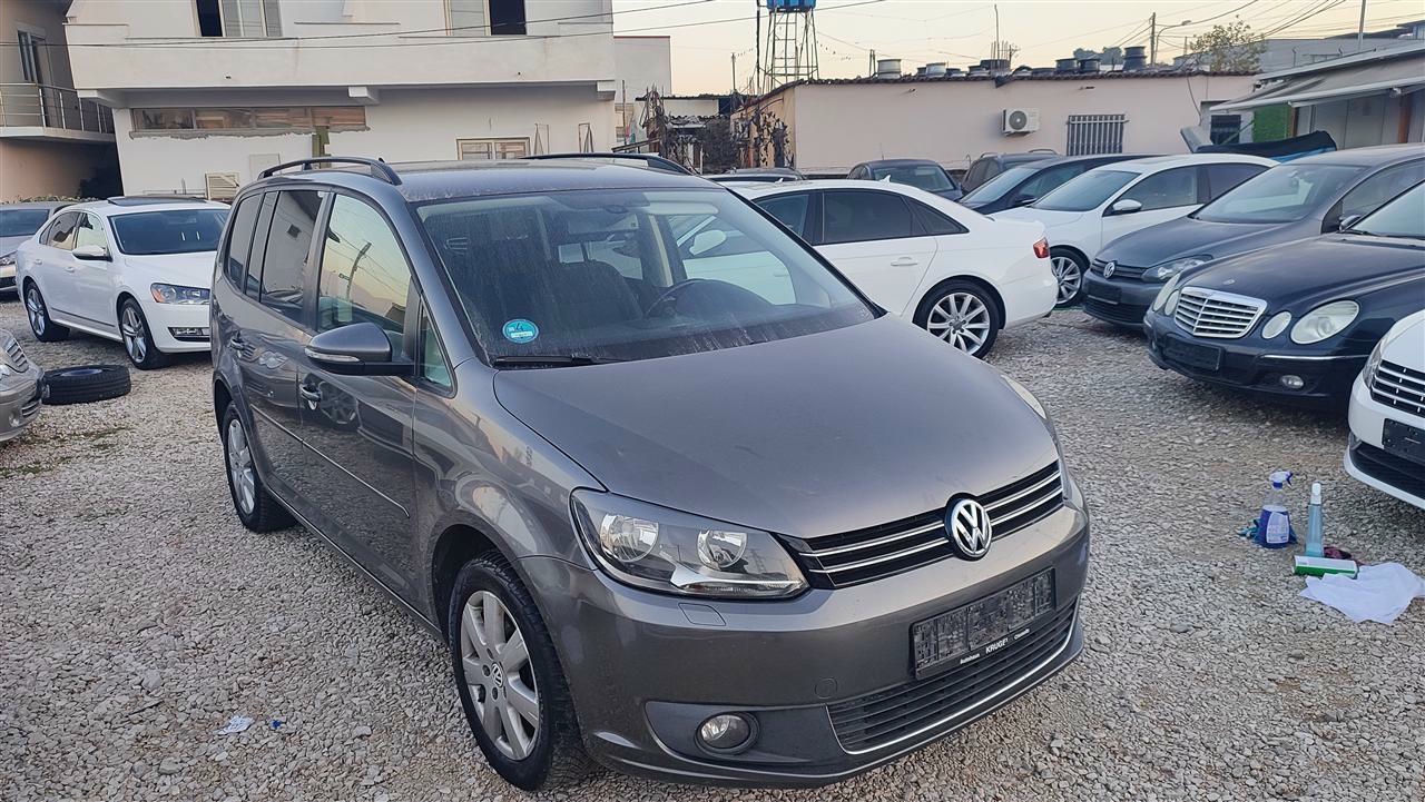 Volkswagen Touran 2012