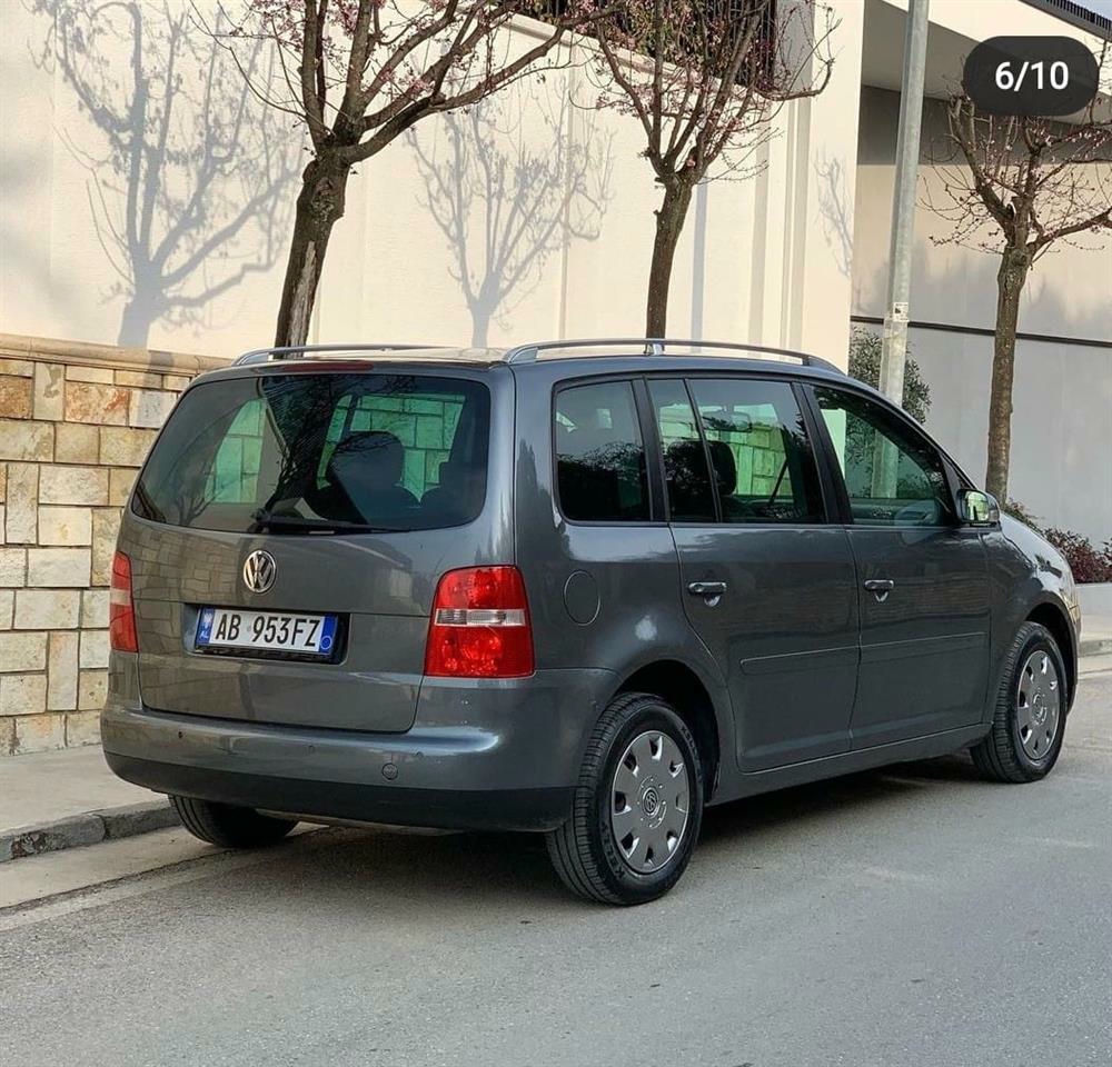 Volkswagen Touran 2005