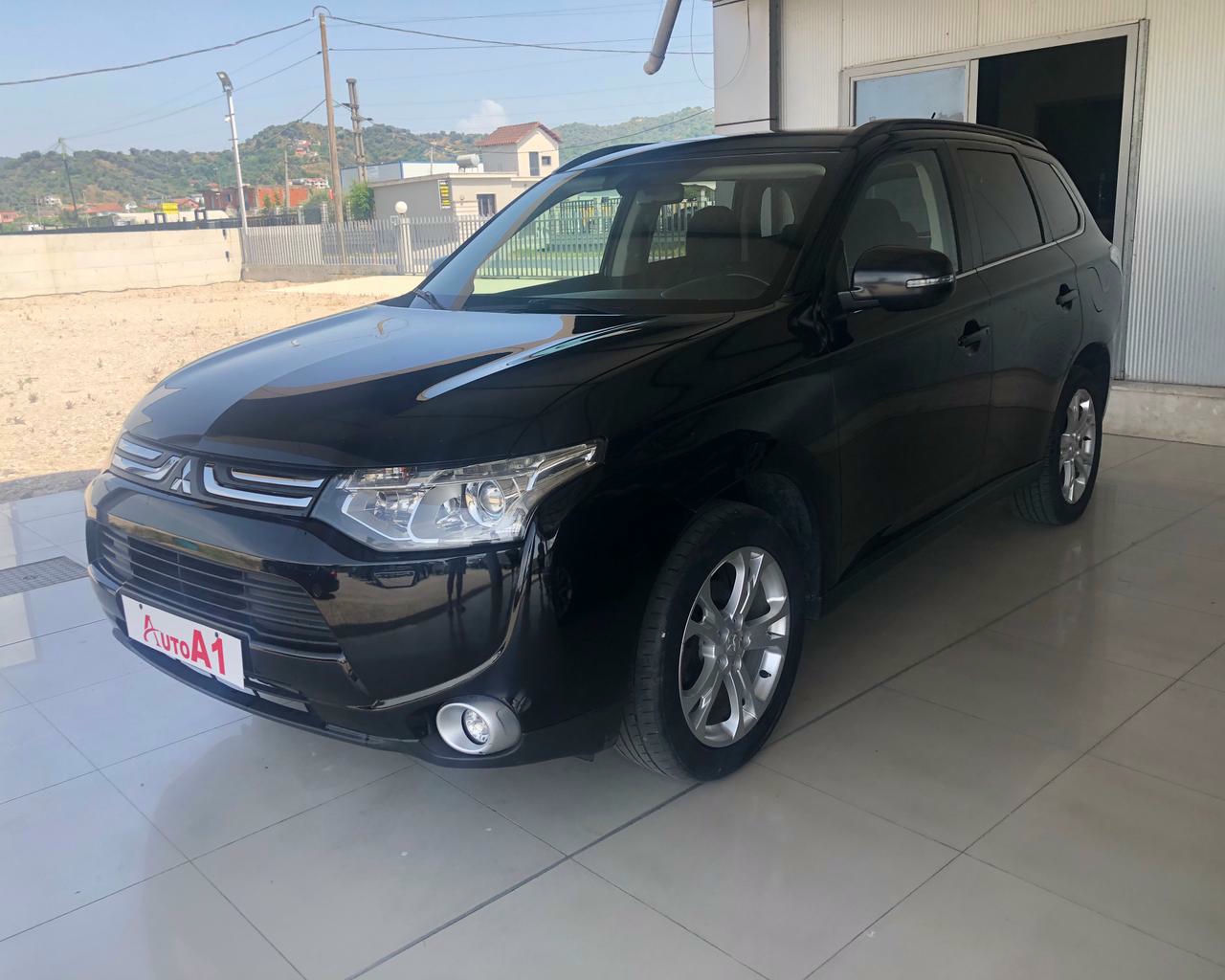 Mitsubishi Outlander 2013