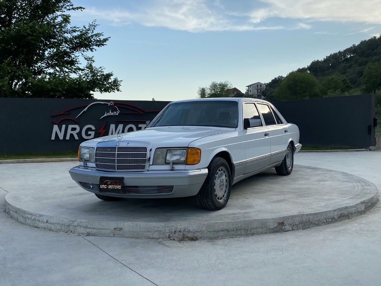 Mercedes-Benz S-Class 1987
