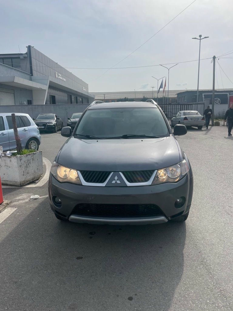 Mitsubishi Outlander 2009