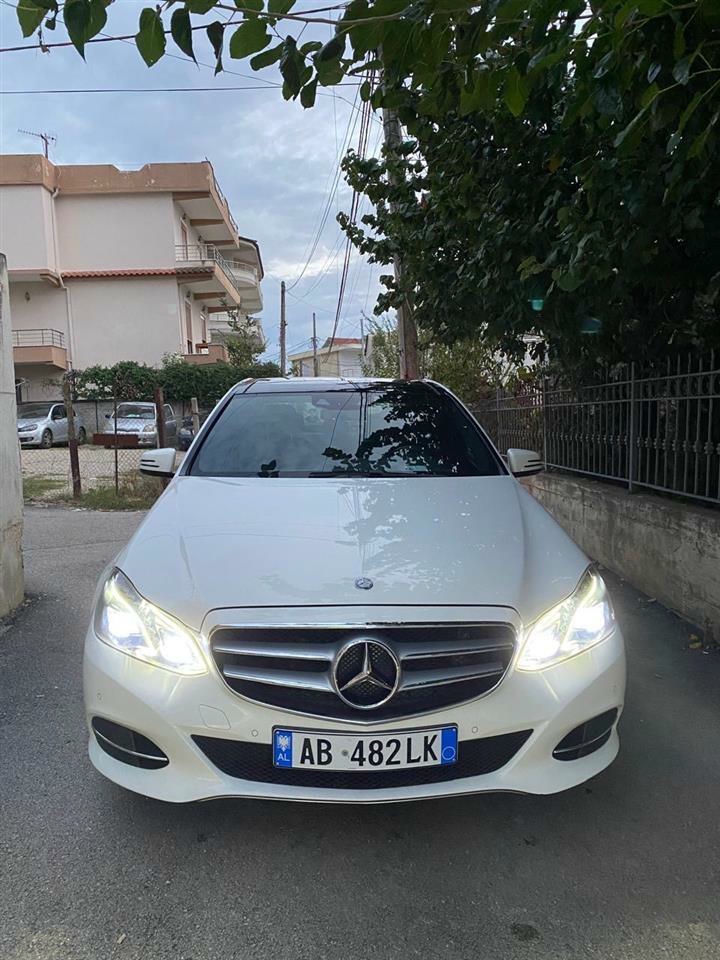 Mercedes-Benz 500