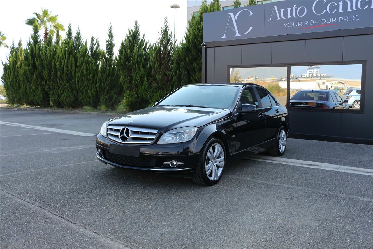 Mercedes-Benz C-Class 2009