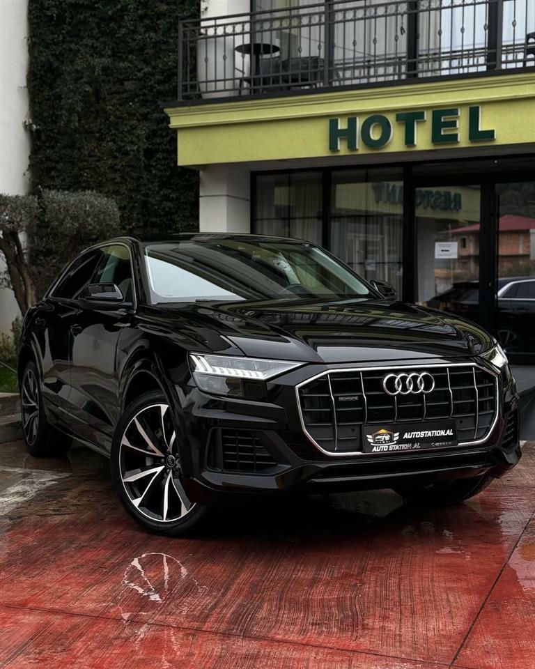 Audi Q8 2022