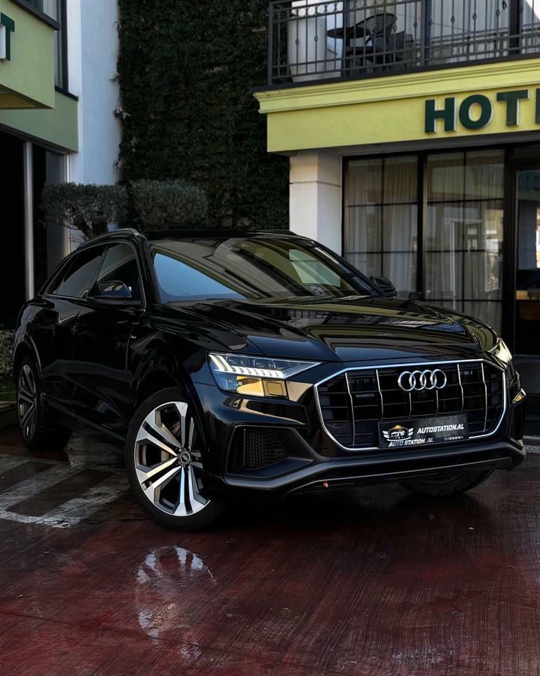 Audi Q8 2022