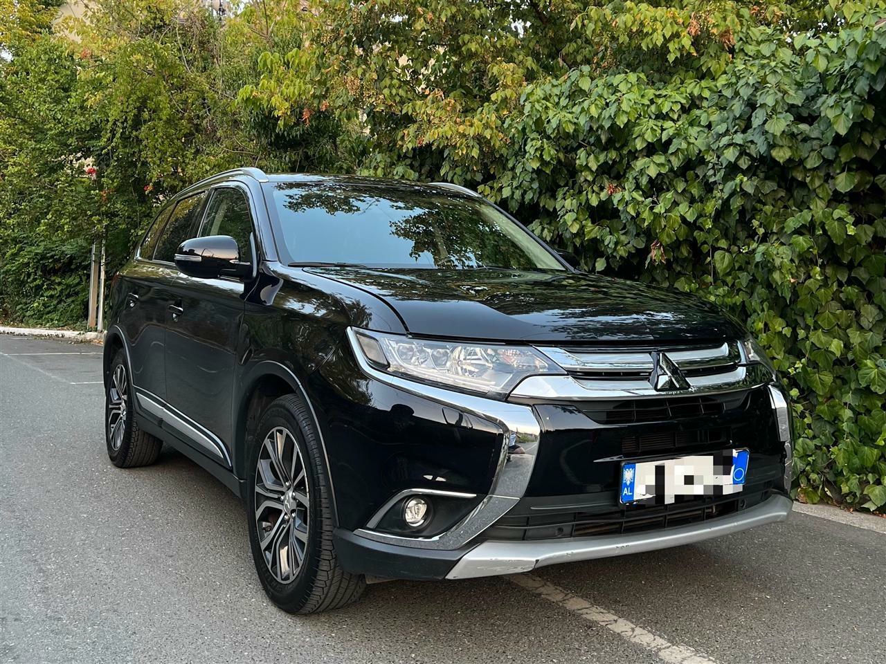 Mitsubishi Outlander 2020