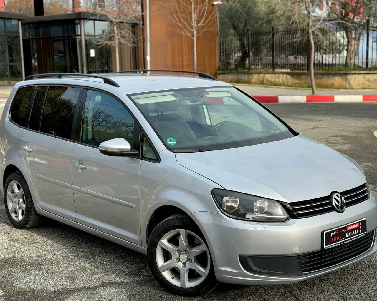 Volkswagen Touran 2012