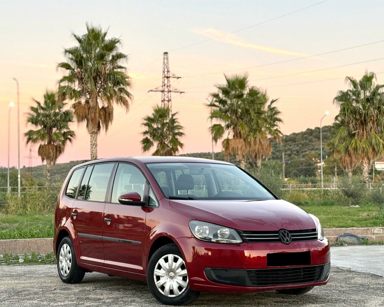 Volkswagen Touran 2012