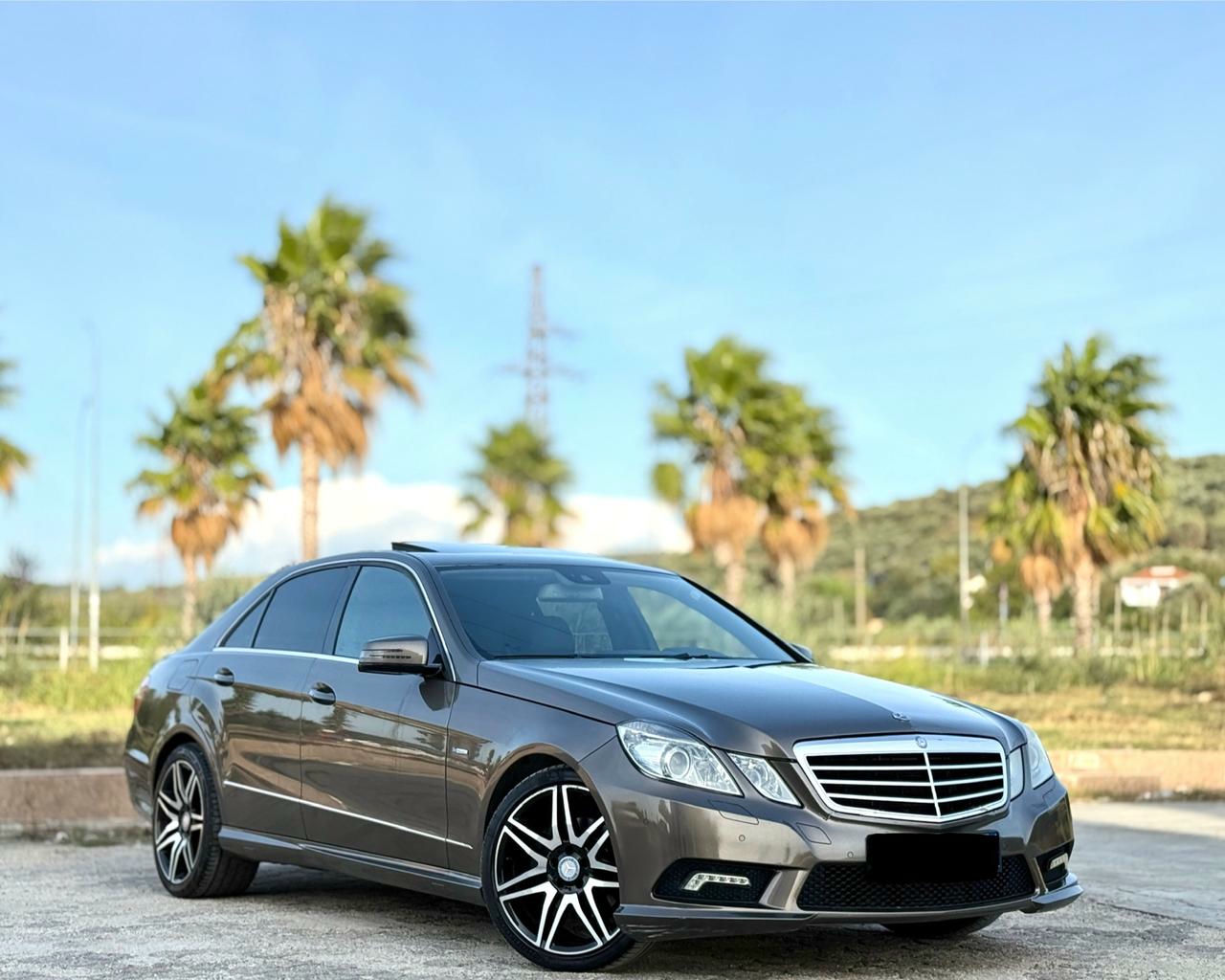 Mercedes-Benz E-Class 2009