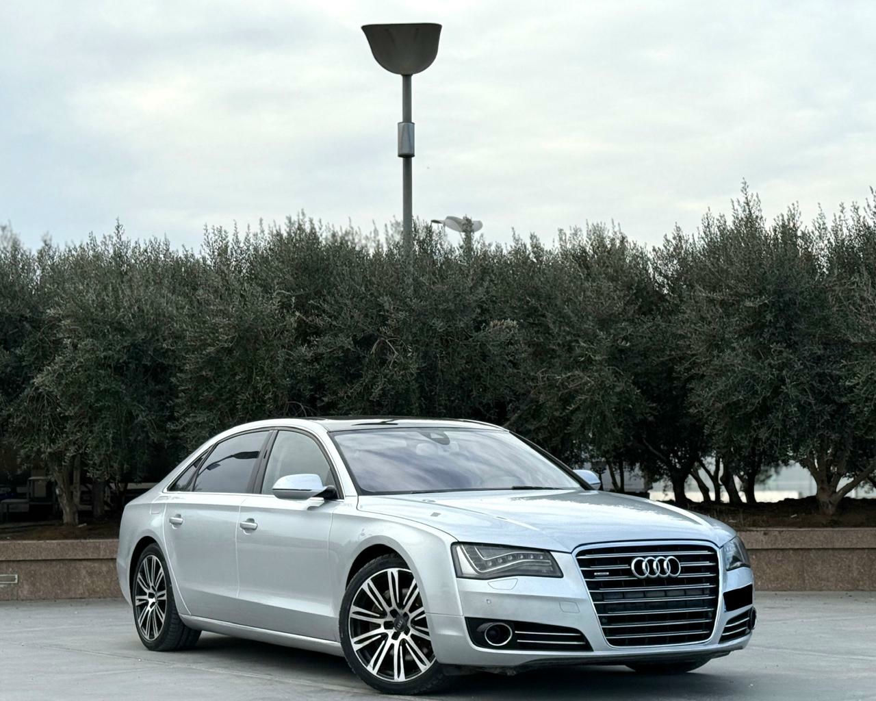 Audi A8 2012