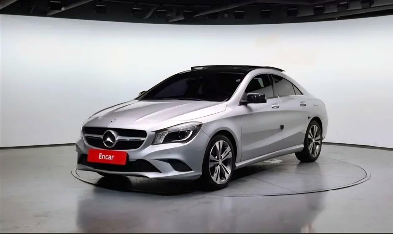 Mercedes-Benz CLA 2015