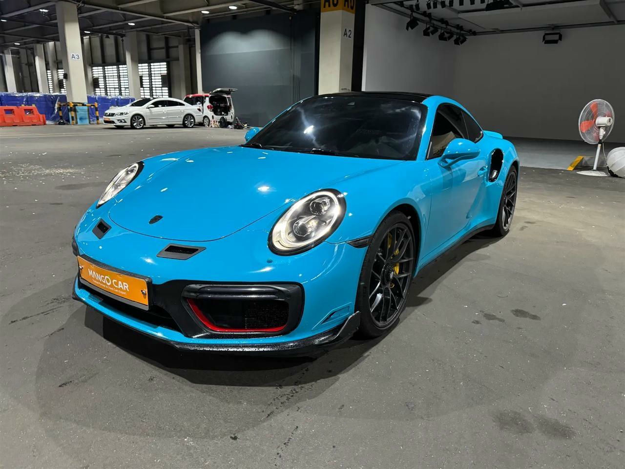 Porsche 911