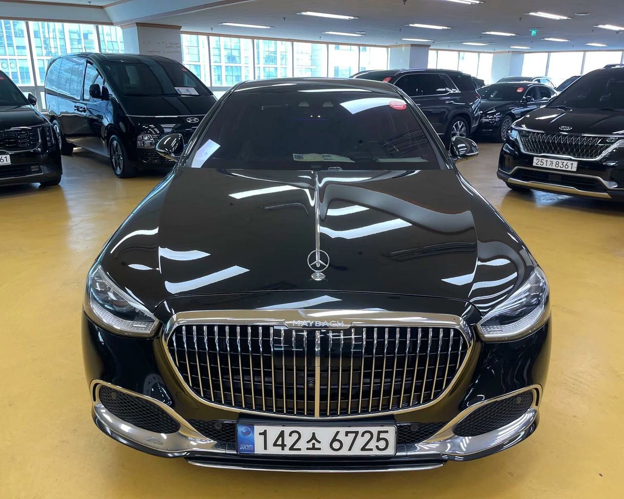 Mercedes-Benz S-Class 2021
