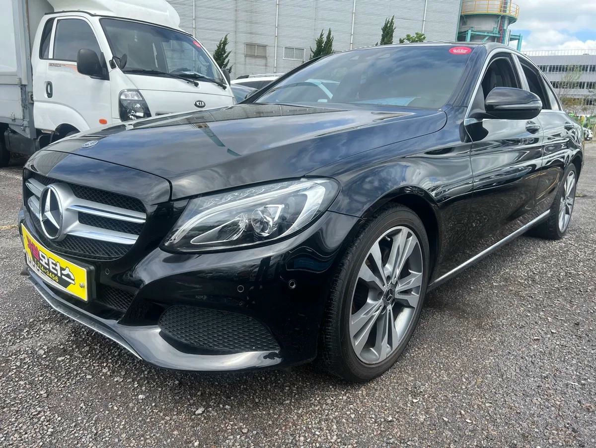 Mercedes-Benz C-Class 2018