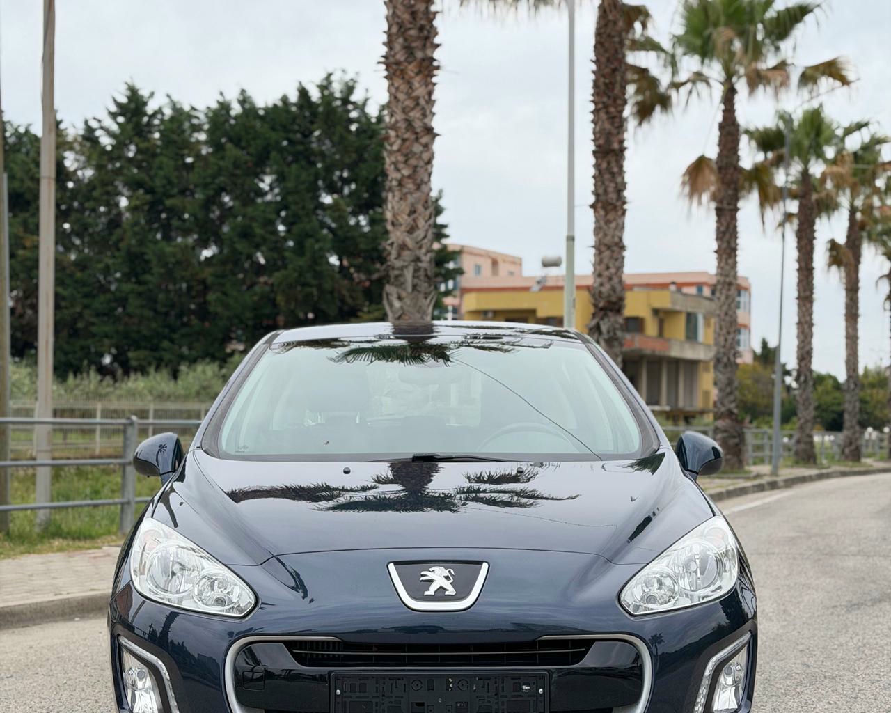 Peugeot 308 2012