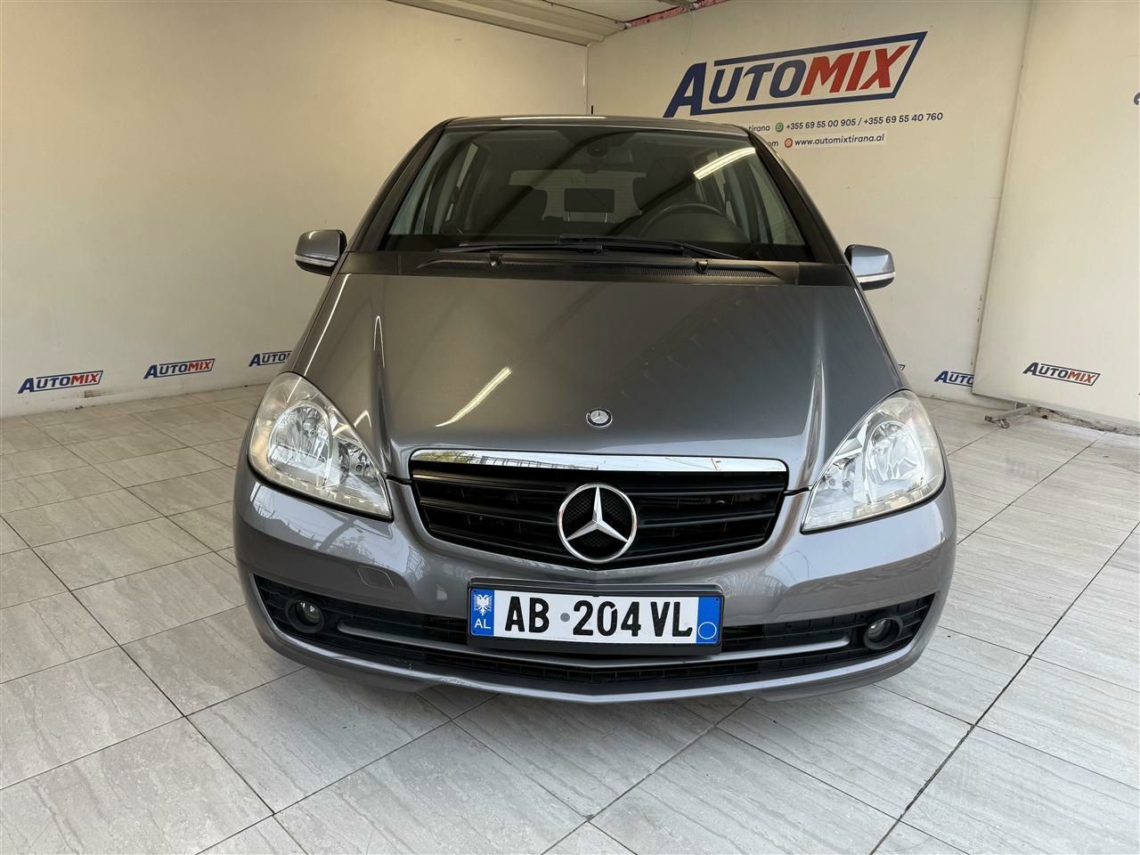 Mercedes-Benz A-Class 2011