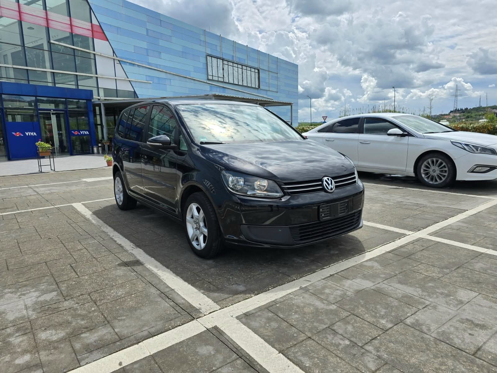 Volkswagen Touran 2012