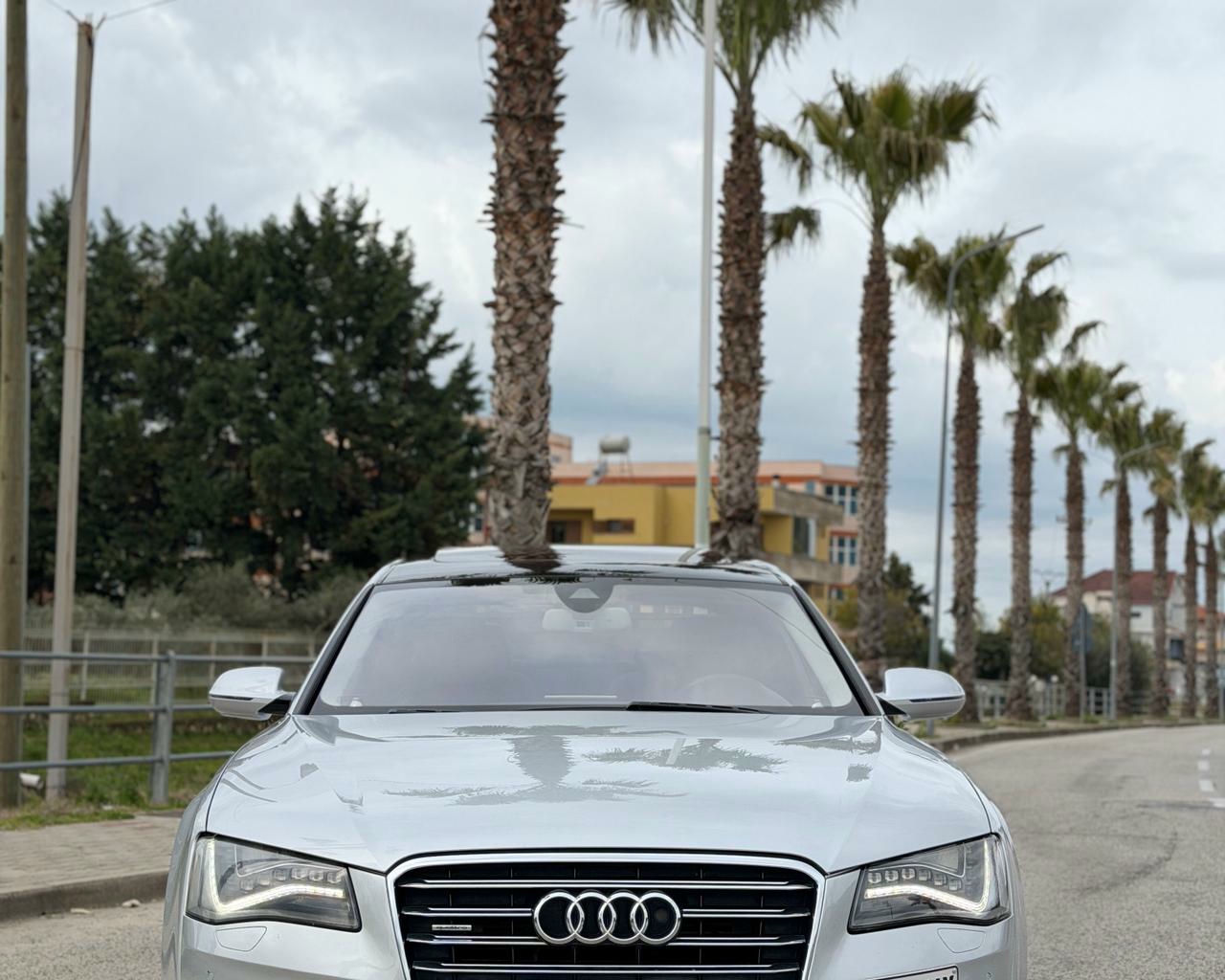 Audi A8 2010