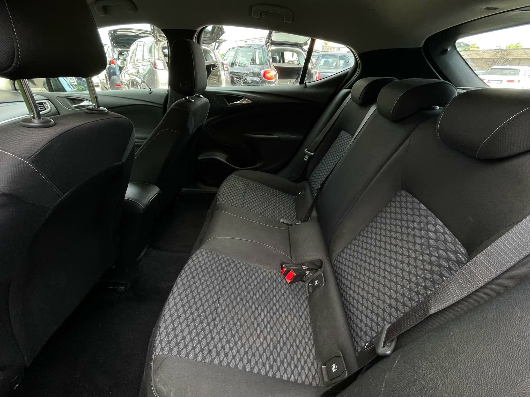 Opel Astra 2019
