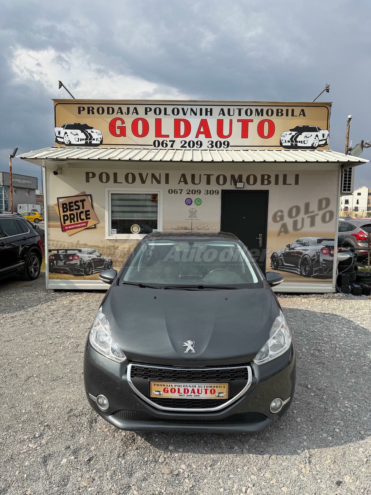 Peugeot 208 2014