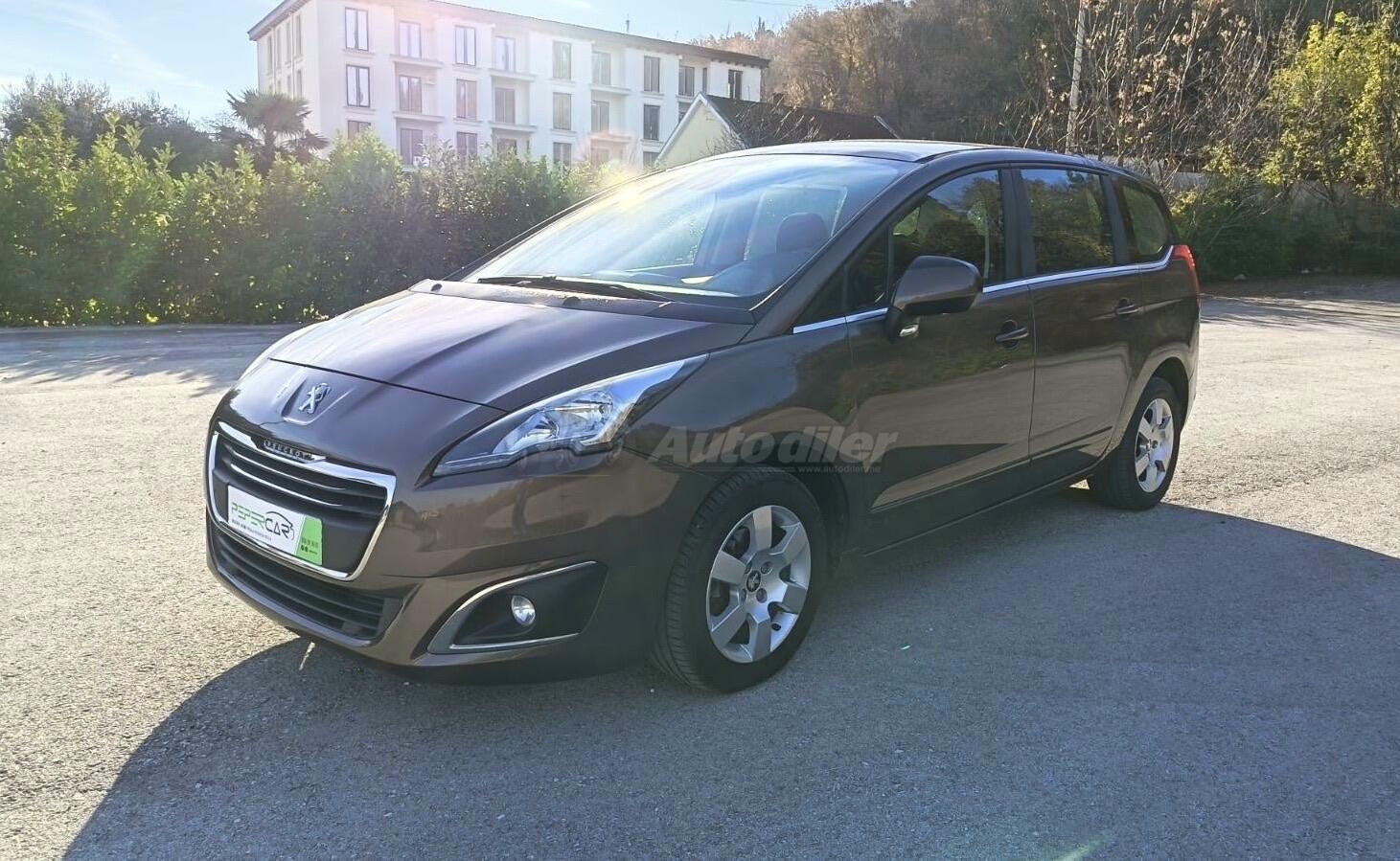 Peugeot 5008 2014