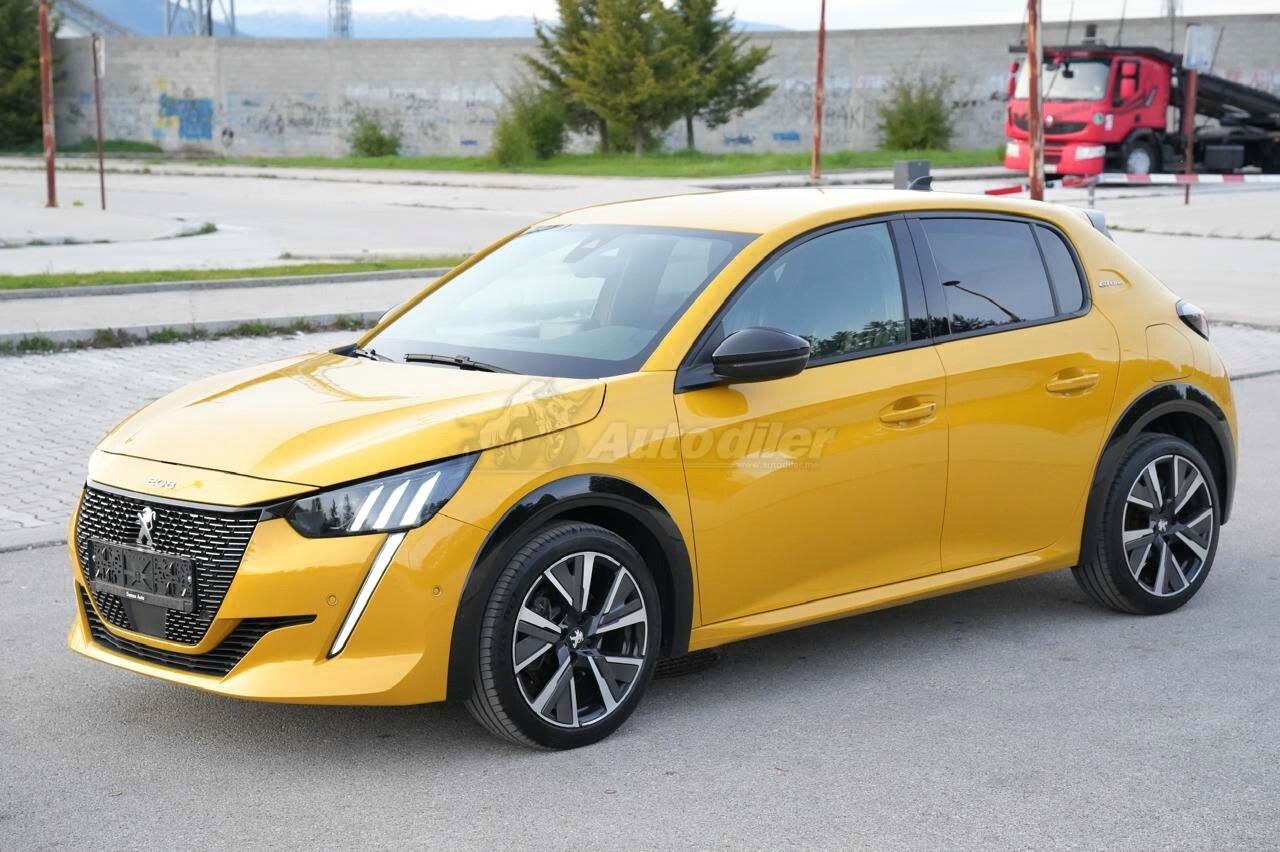 Peugeot 208 2021