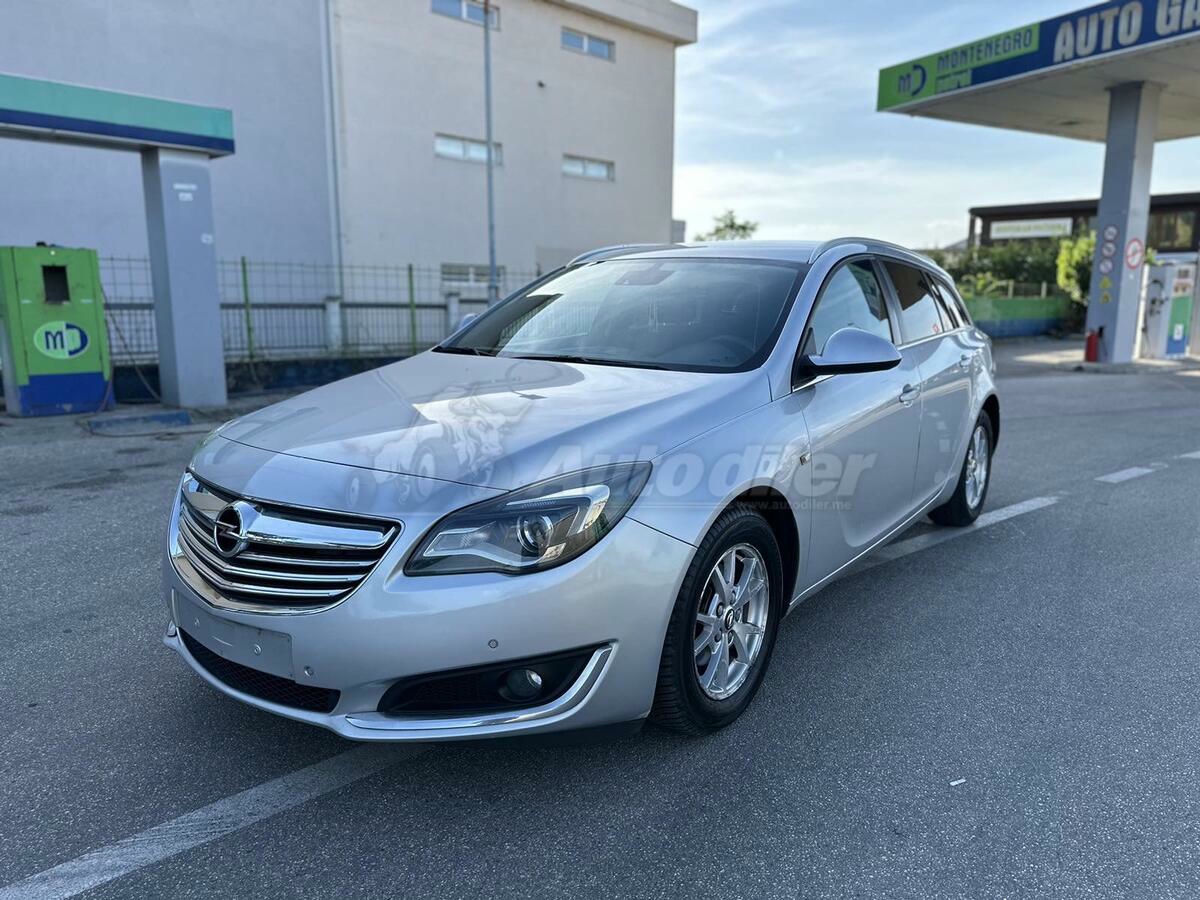 Opel Insignia 2013