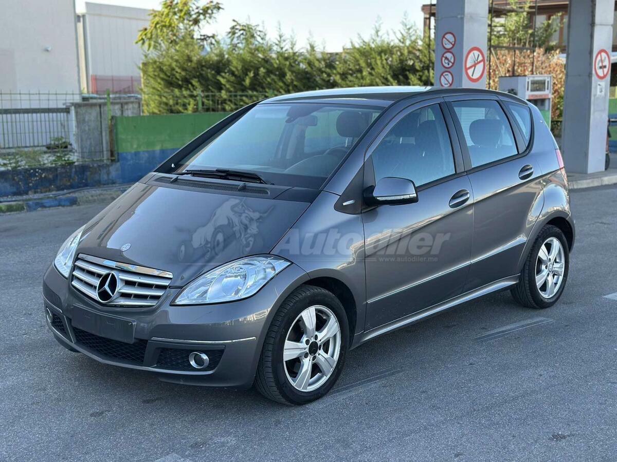 Mercedes-Benz A-Class 2011