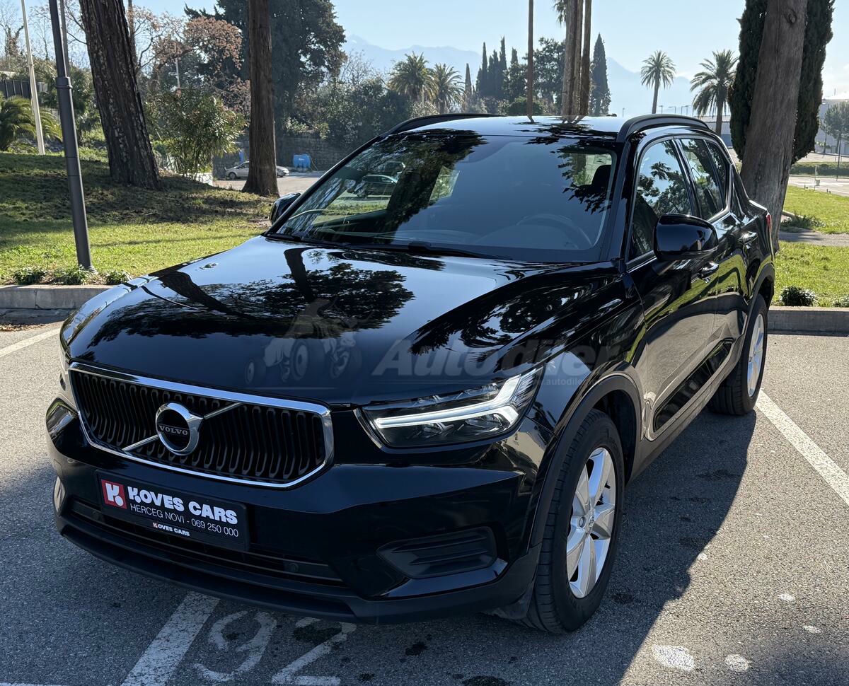 Volvo XC40 2021