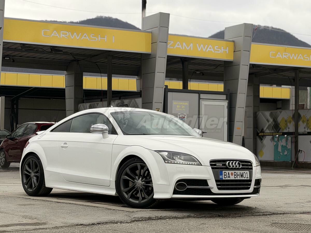 Audi TT 2012