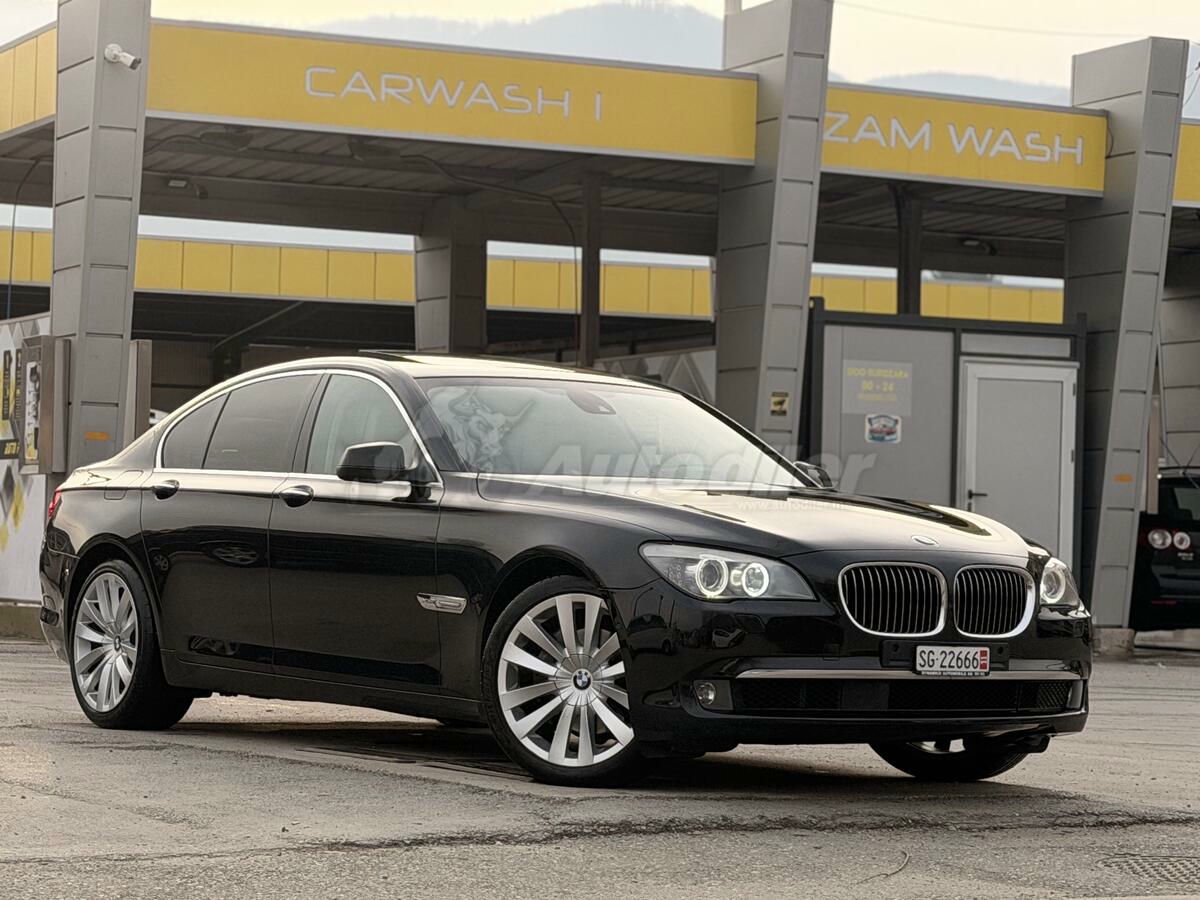 BMW M3 2011