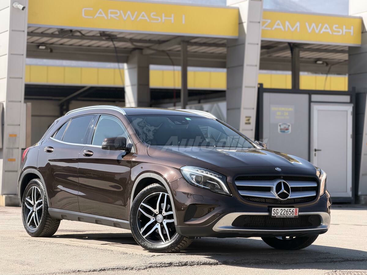 Mercedes-Benz GLA 2016
