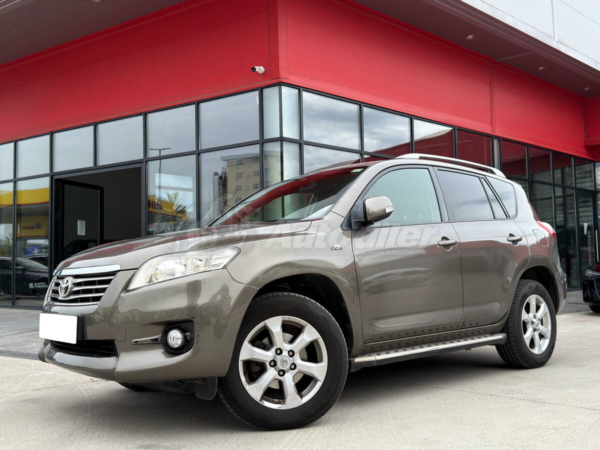 Toyota RAV4 2011