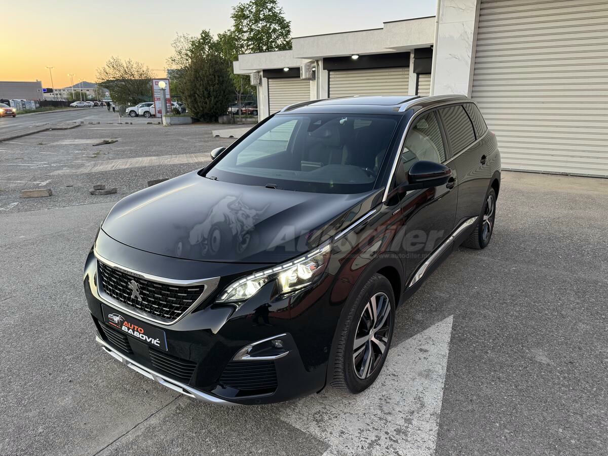 Peugeot 5008 2020