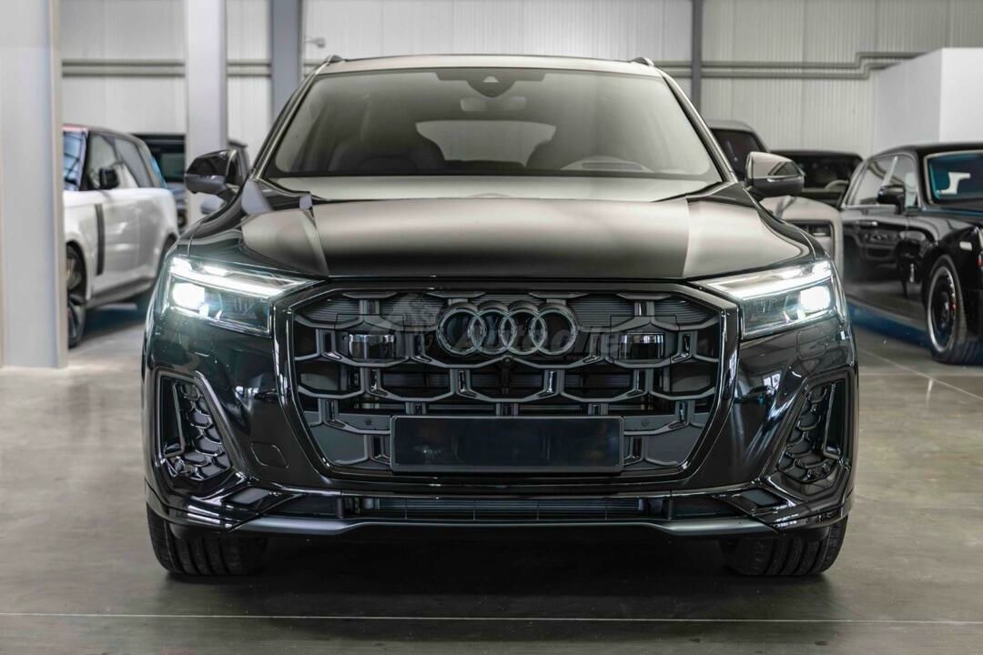 Audi Q7 2024