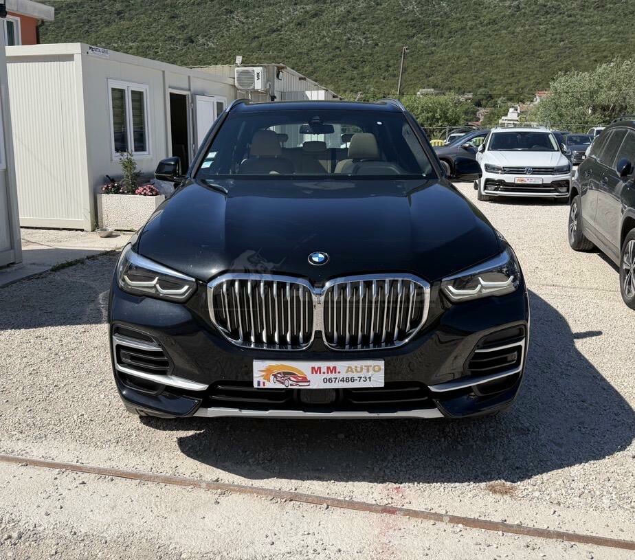 BMW X5 2021