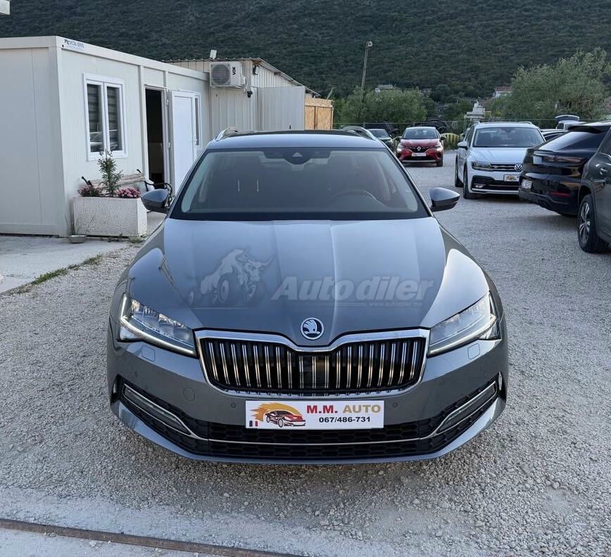 Skoda Superb 2022