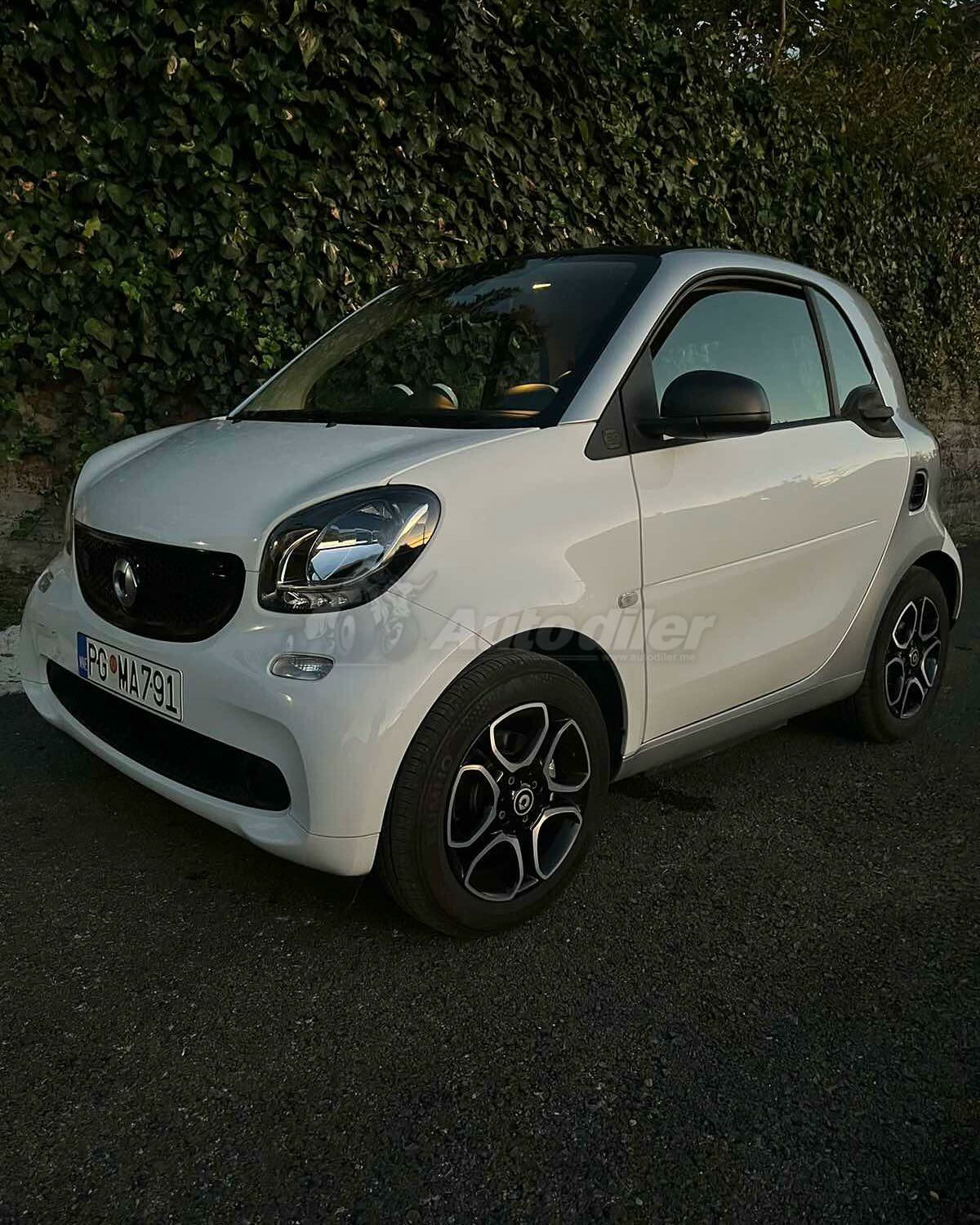 Smart fortwo 2019