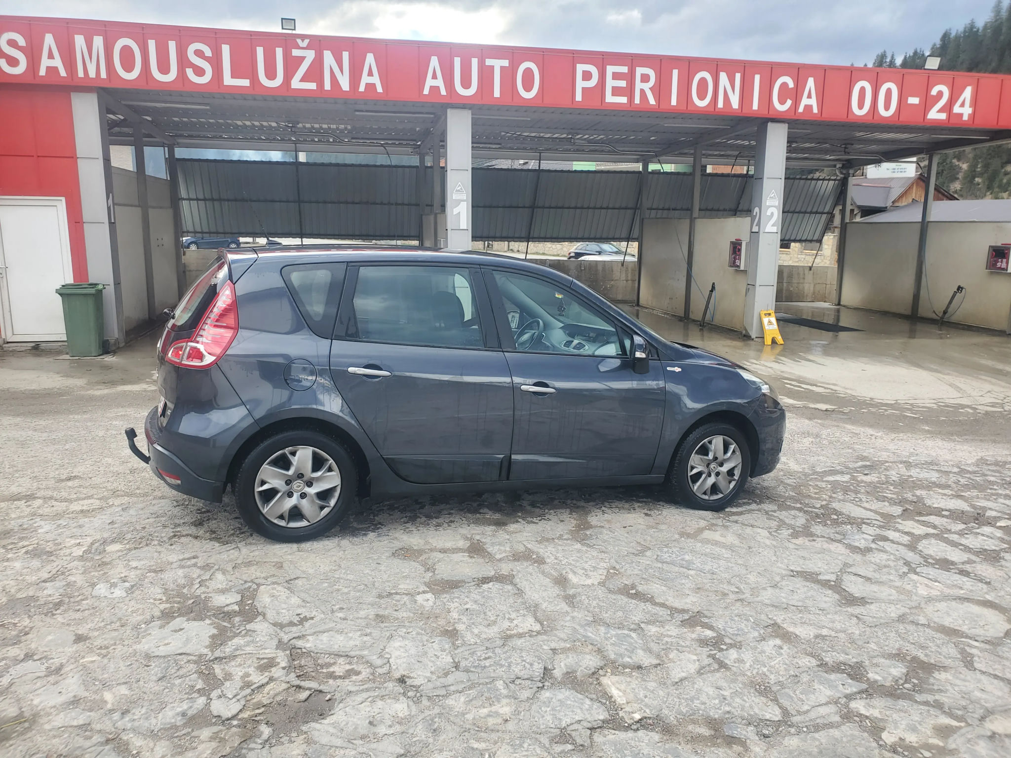 Renault Scenic 2012