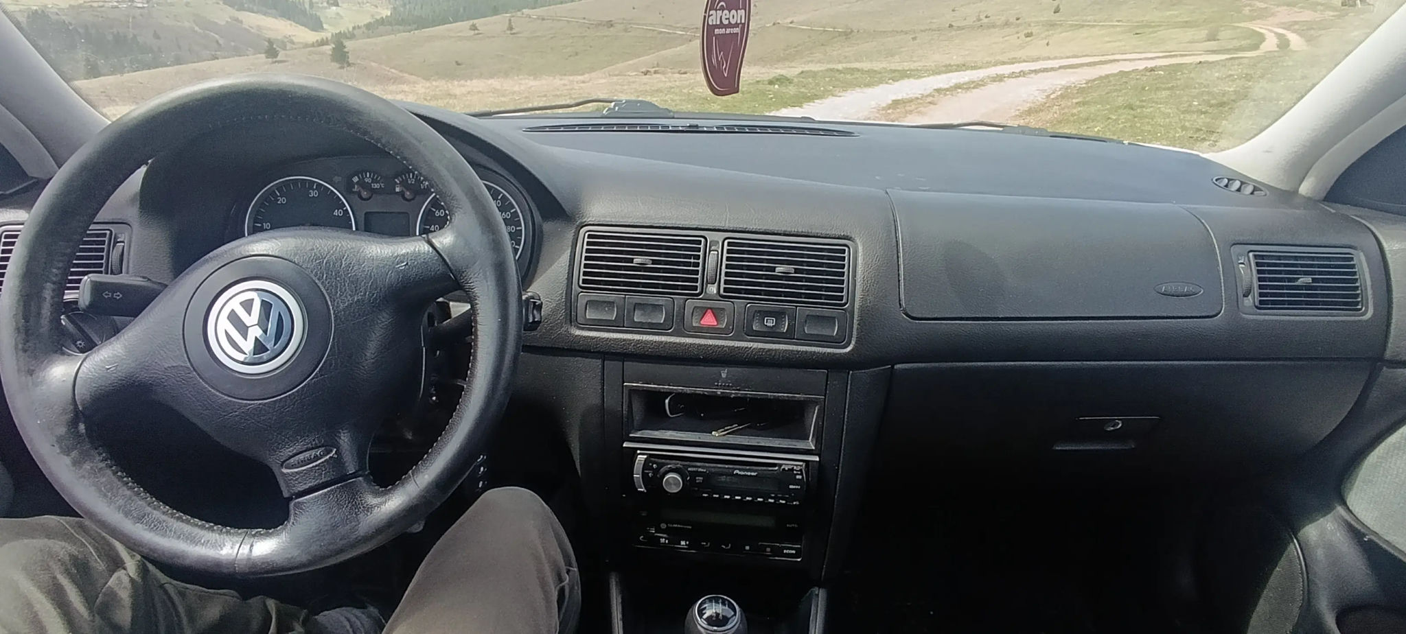 Volkswagen Golf 1998